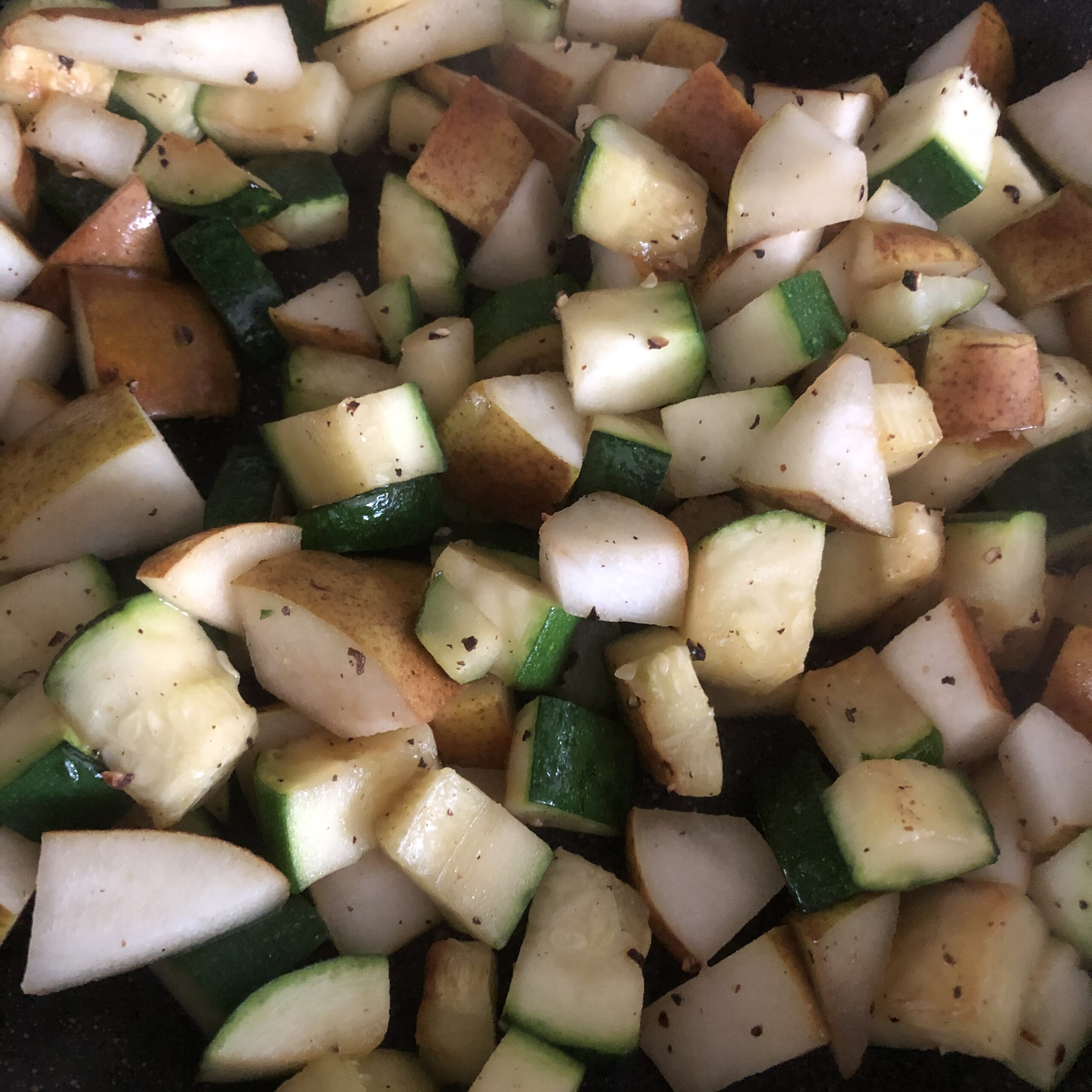 Zucchini und Birne